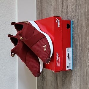 Puma Prowl Slip On Tennis Shoes Size 9.5